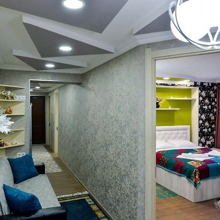 Hostel Look Kutaisi Bagian luar foto