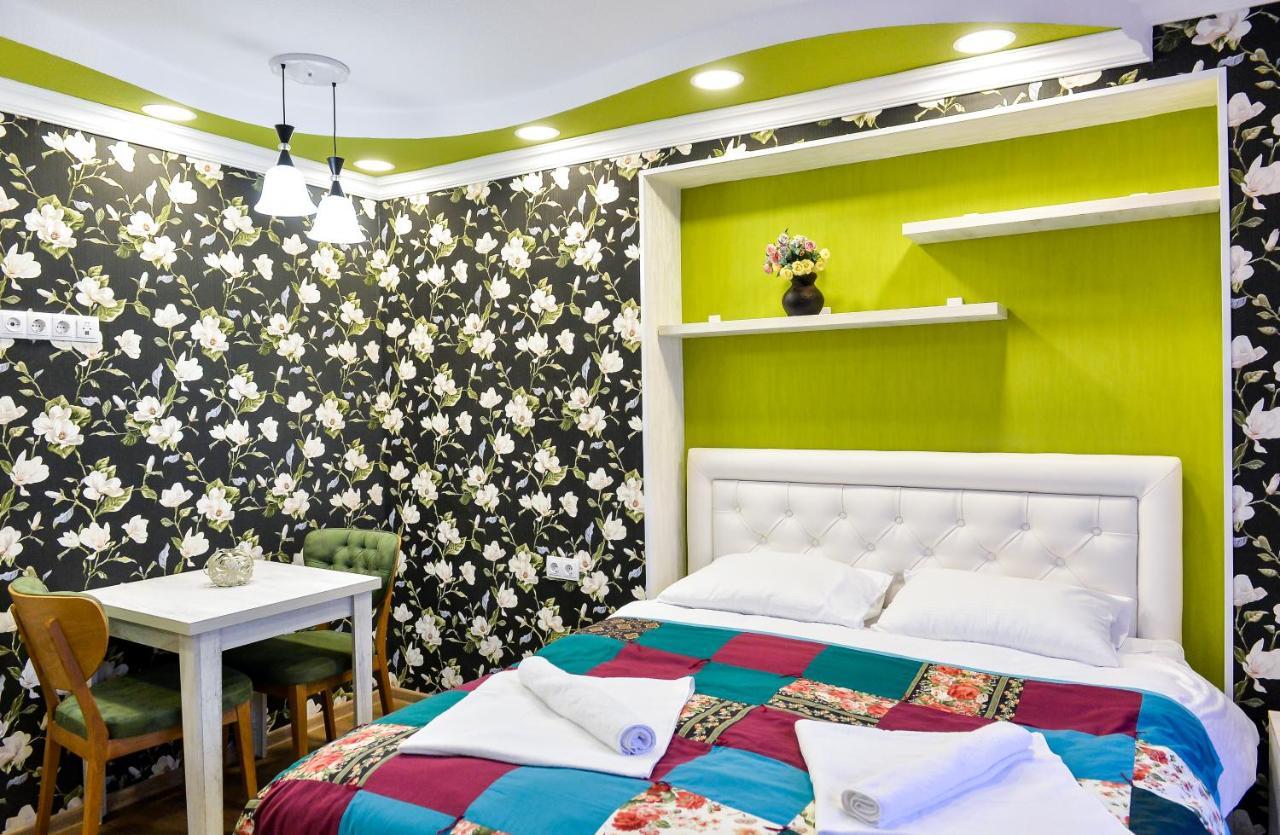 Hostel Look Kutaisi Bagian luar foto